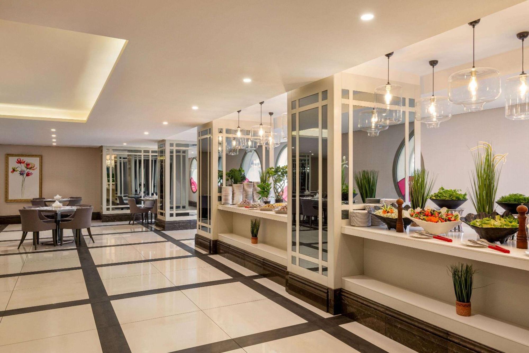 Ramada By Wyndham Makkah Zad Al Tayseer Μέκκα Εξωτερικό φωτογραφία